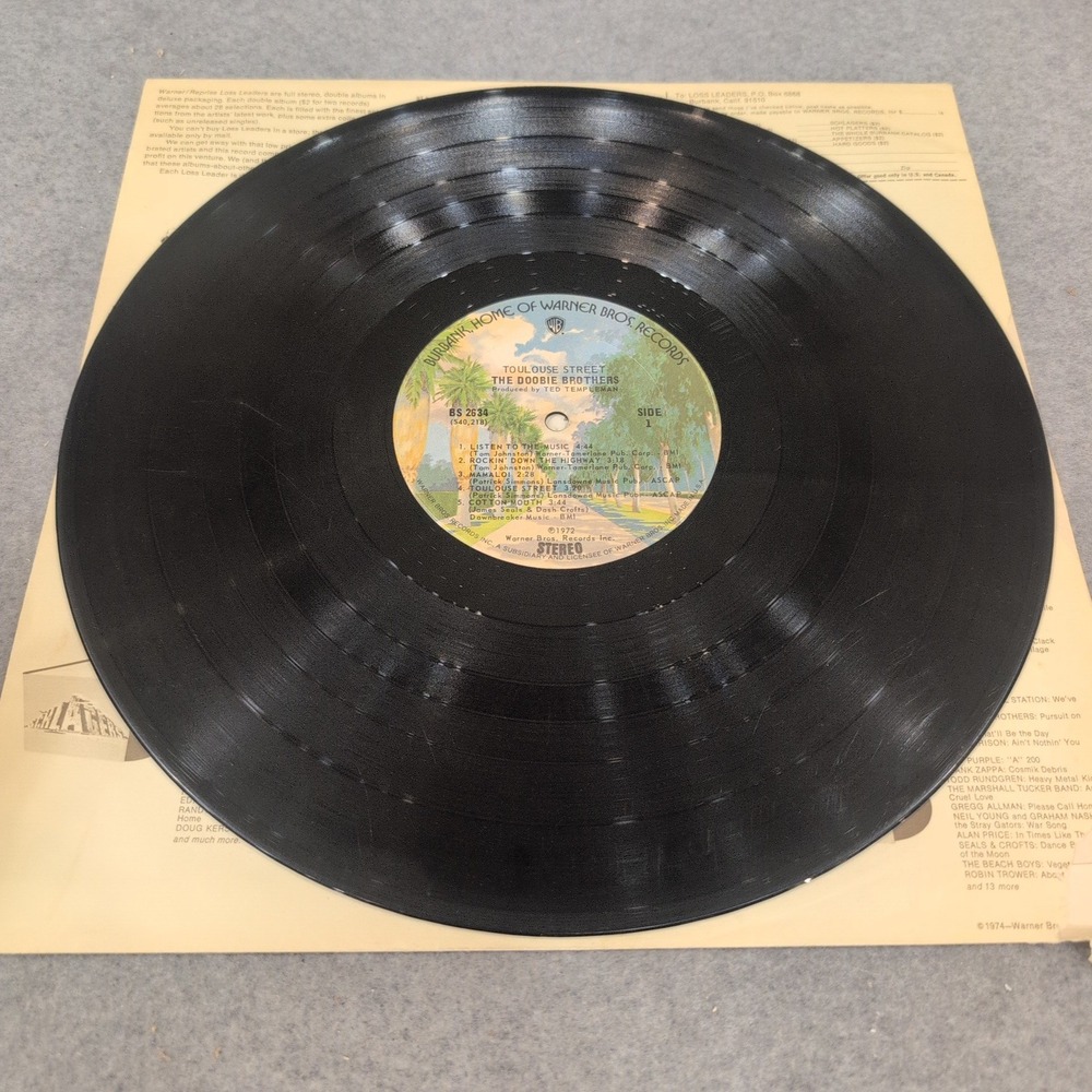 The Doobie Brothers Toulouse Street Vinyl LP 1972 Warner Bros BS 2634 Rock - Picture 3 of 4
